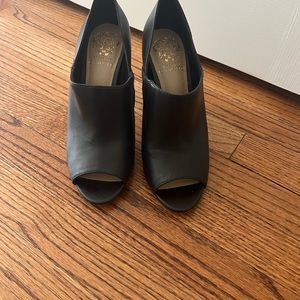 Vince Camaro Booties Black Size 8